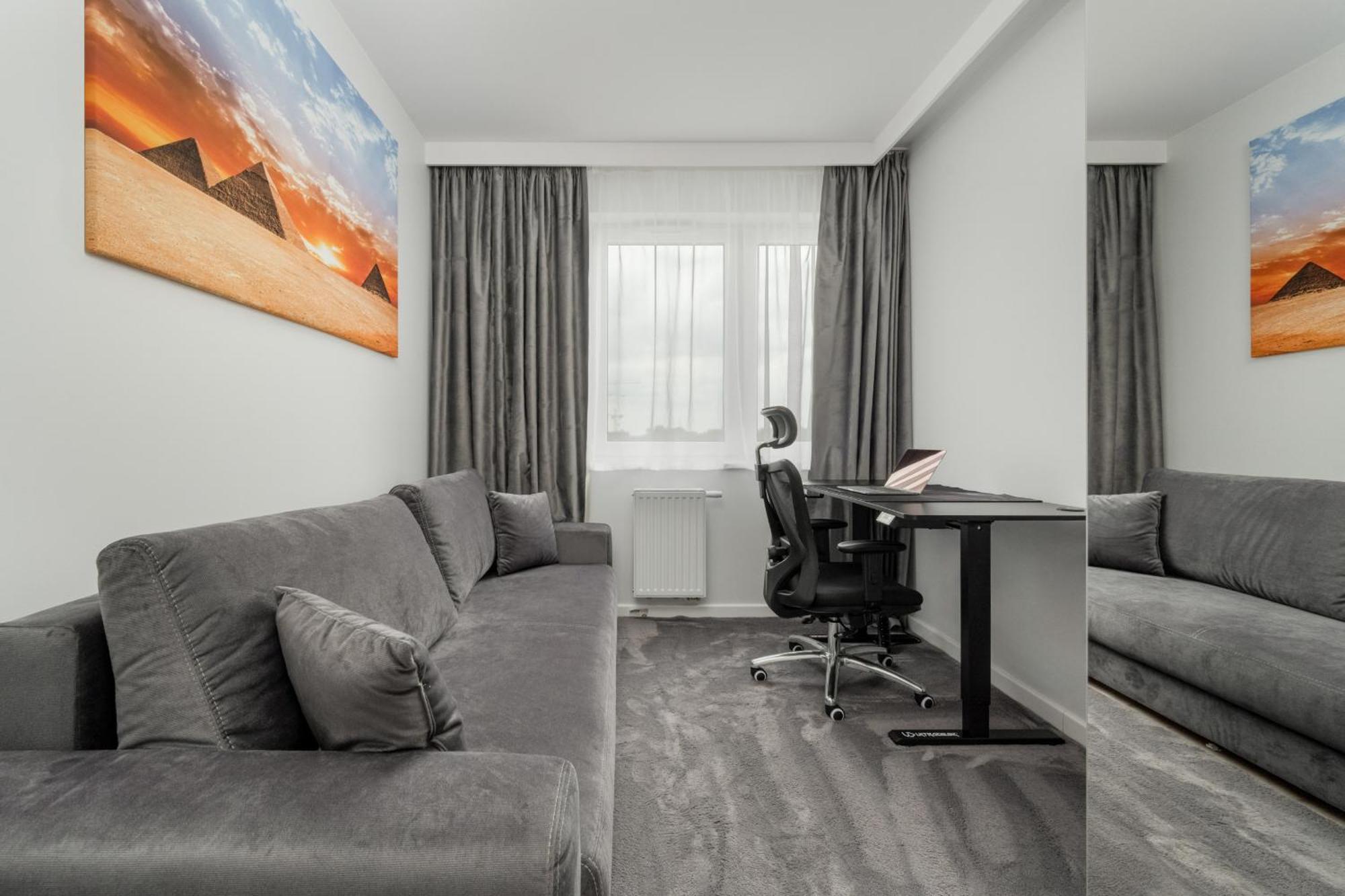 Luksusowy Apartament Z 3 Sypialniami, Klimatyzacja, Parkingiem I Biurkiem We Wroclawiu By Renters Prestige Экстерьер фото