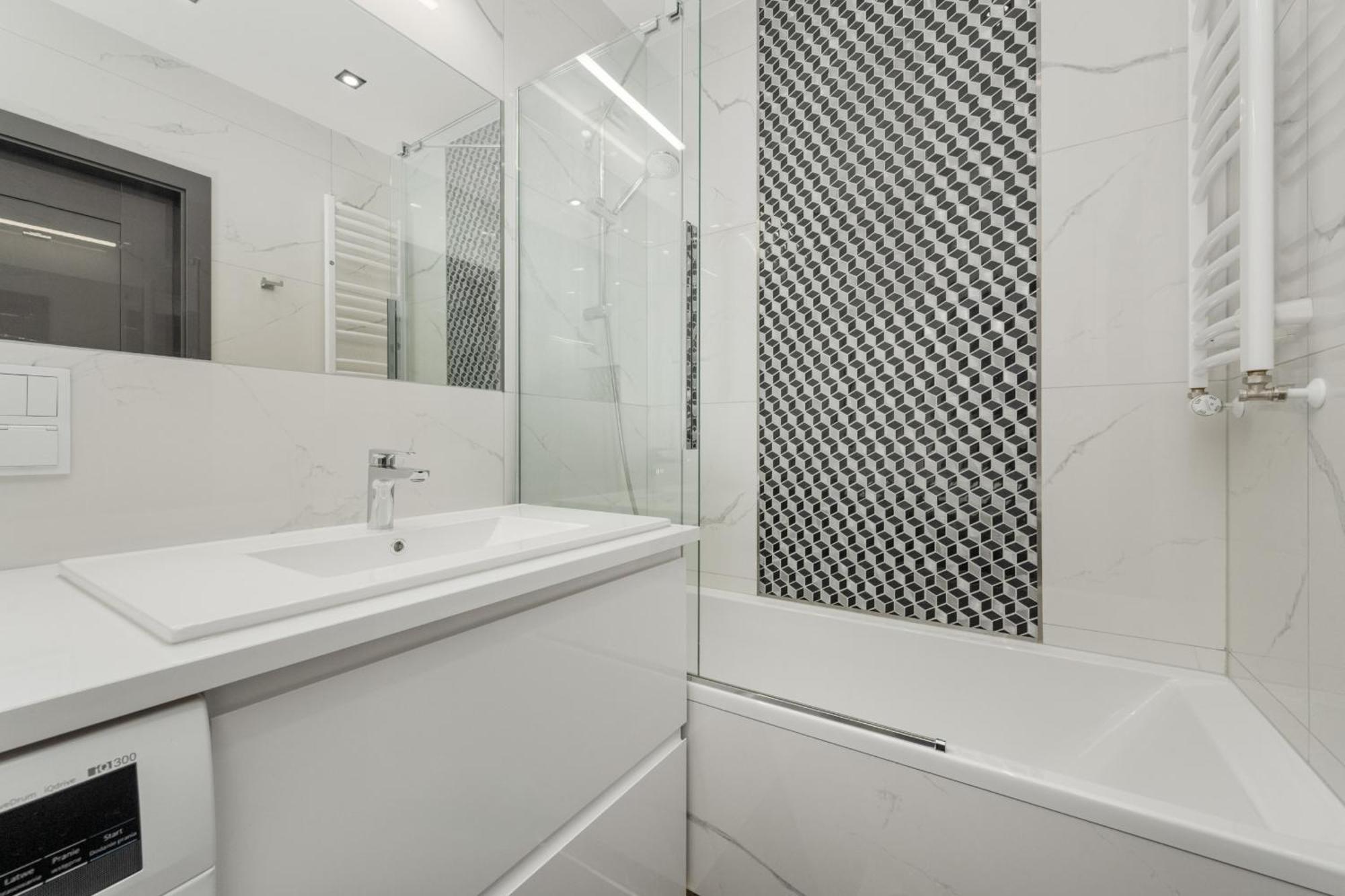 Luksusowy Apartament Z 3 Sypialniami, Klimatyzacja, Parkingiem I Biurkiem We Wroclawiu By Renters Prestige Экстерьер фото